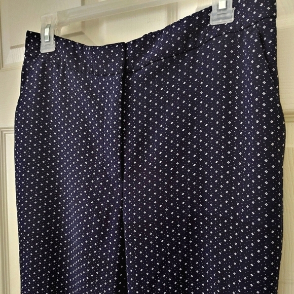J. Crew Easy Pant navy blue foulard print - Picture 3 of 11